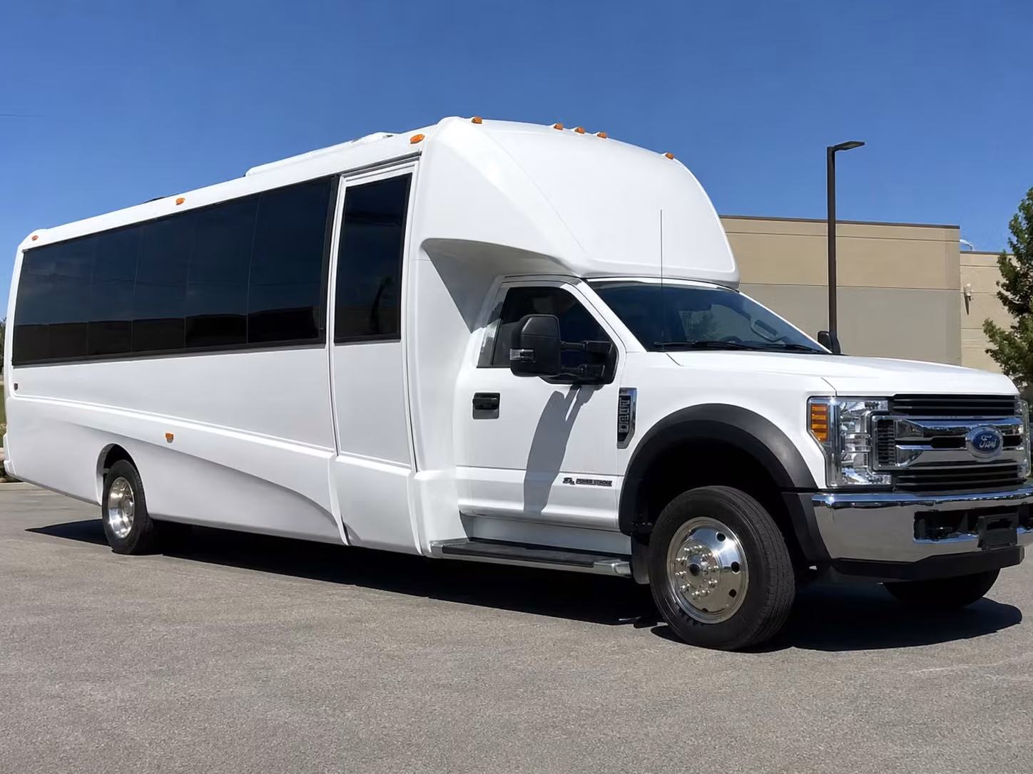 20 passenger minibus
