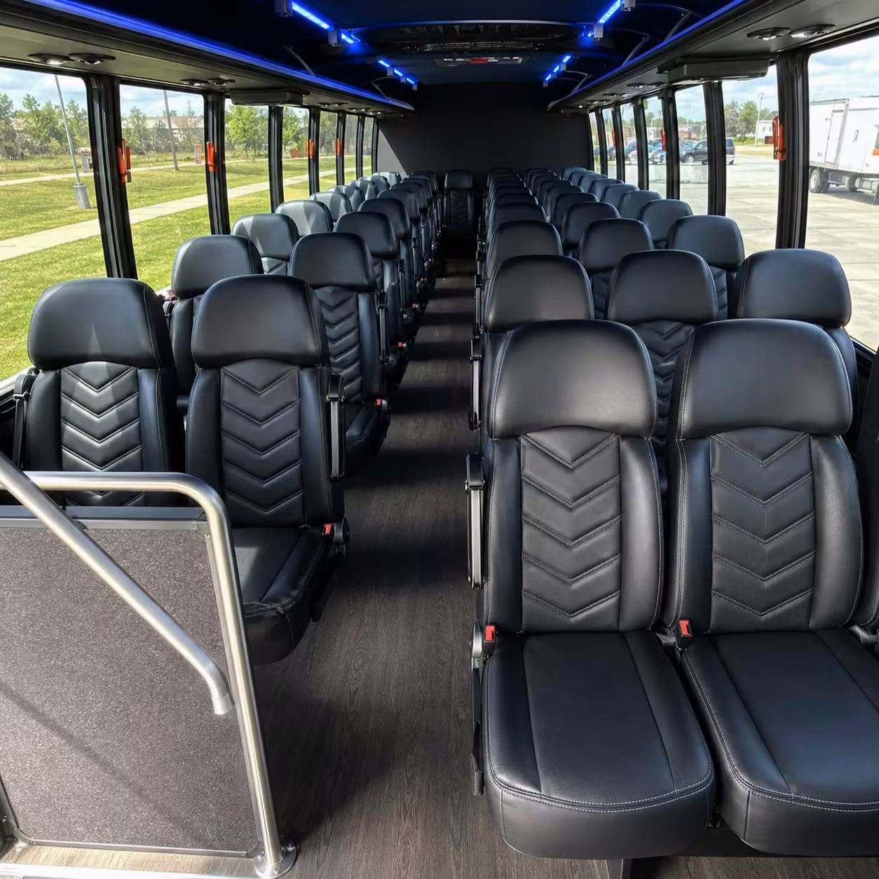 edison airport shuttle services
